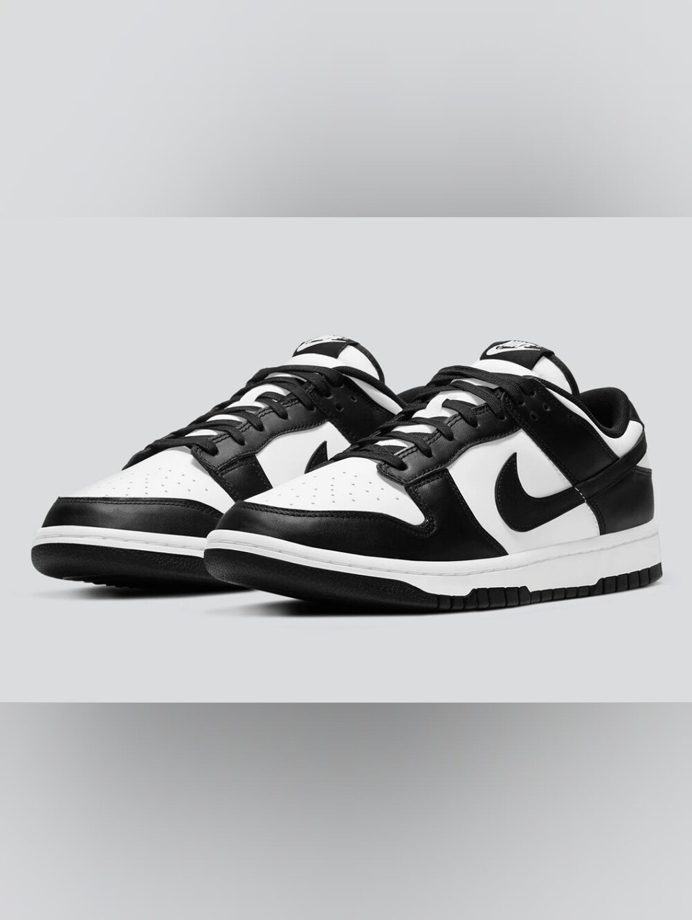 Mens Nike Dunk Low Pandas. ECU, Size 6